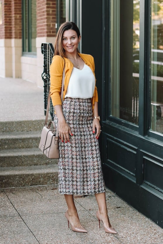 A tweed midi skirt for Fall