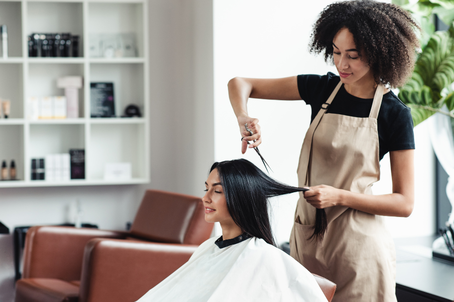 Uniforme para cabeleireira: Equilíbrio entre estilo e funcionalidade